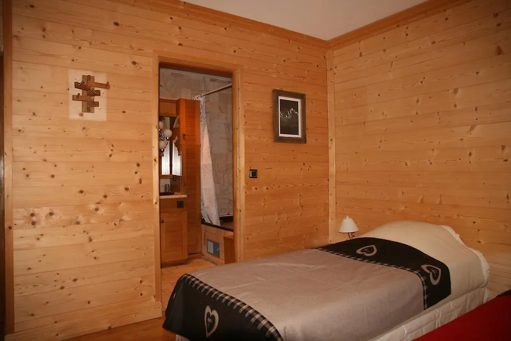Les Marm'Hotes La Cote-d'Aime 0*,